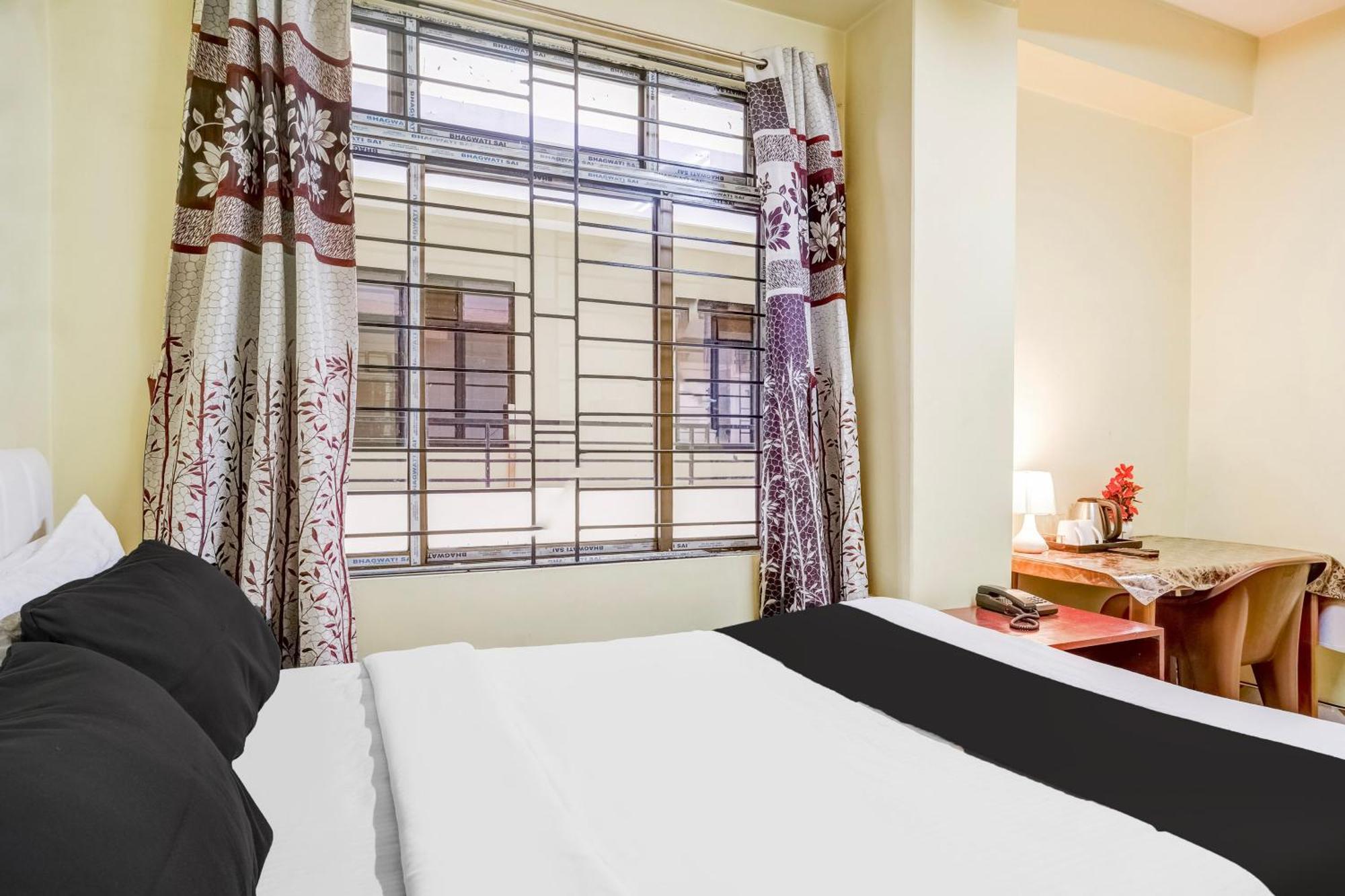 Super Hotel O Rynjah Shillong Dış mekan fotoğraf